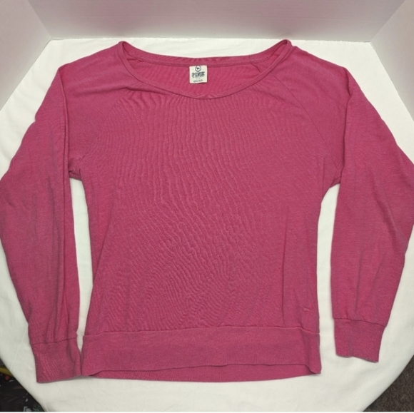 Bundle of 2🩷PINK By Victoria's Secret Black Tee "Love Pink" & PINK Long Sleeve - Picture 4 of 6